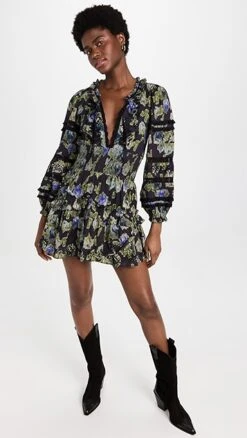 LoveShackFancy Clarkie Dress -LoveShackFancy Shop lshac311031ec09 1668792078233 2 0. UX357 QL90