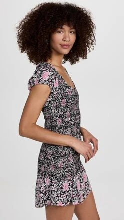 LoveShackFancy Trevor Dress -LoveShackFancy Shop lshac311191ec0e 1673310797076 2 0. UX357 QL90